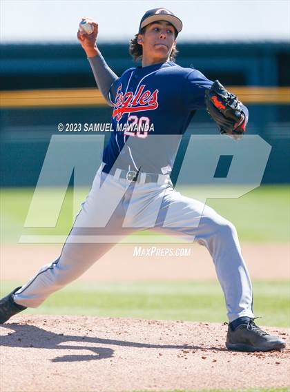 Thumbnail 2 in Chaminade @  Harvard-Westlake photogallery.