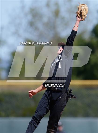 Thumbnail 1 in Chaminade @  Harvard-Westlake photogallery.