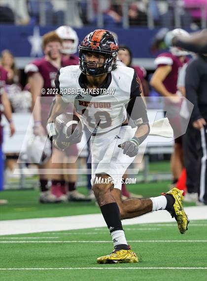 Thumbnail 2 in Refugio @ Hawley (UIL 2A Division 1 Final) photogallery.