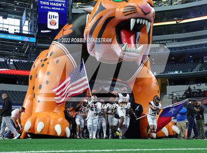 Thumbnail 2 in Refugio @ Hawley (UIL 2A Division 1 Final) photogallery.