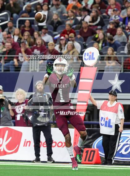 Thumbnail 1 in Refugio @ Hawley (UIL 2A Division 1 Final) photogallery.