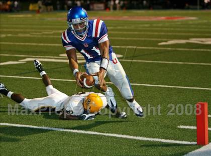 Thumbnail 2 in Olive Branch @ Memphis University photogallery.