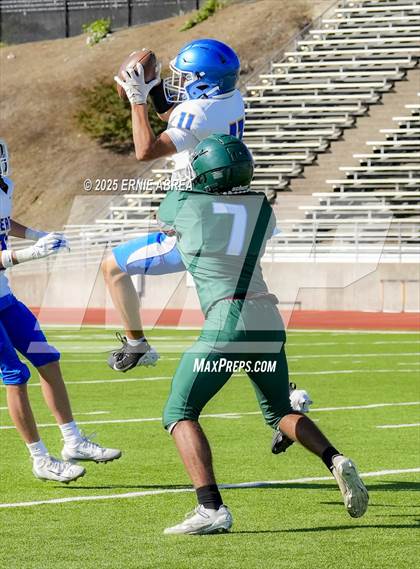 Thumbnail 2 in JV: Junipero Serra @ Sacred Heart Cathedral Preparatory photogallery.