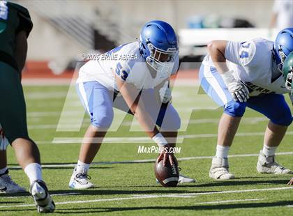 Thumbnail 1 in JV: Junipero Serra @ Sacred Heart Cathedral Preparatory photogallery.