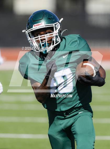 Thumbnail 1 in JV: Junipero Serra @ Sacred Heart Cathedral Preparatory photogallery.