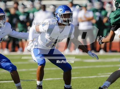 Thumbnail 3 in JV: Junipero Serra @ Sacred Heart Cathedral Preparatory photogallery.