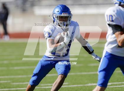 Thumbnail 2 in JV: Junipero Serra @ Sacred Heart Cathedral Preparatory photogallery.