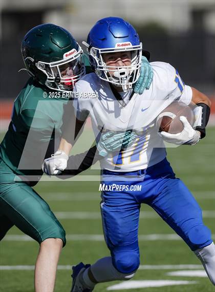 Thumbnail 2 in JV: Junipero Serra @ Sacred Heart Cathedral Preparatory photogallery.