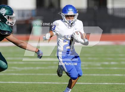 Thumbnail 2 in JV: Junipero Serra @ Sacred Heart Cathedral Preparatory photogallery.