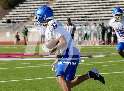 Thumbnail 1 in JV: Junipero Serra @ Sacred Heart Cathedral Preparatory photogallery.