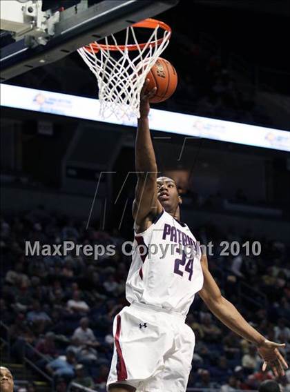 Thumbnail 2 in Penn Wood vs. Plymouth Whitemarsh (PIAA Class AAAA Championship) photogallery.