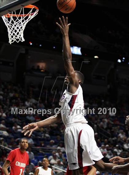 Thumbnail 2 in Penn Wood vs. Plymouth Whitemarsh (PIAA Class AAAA Championship) photogallery.