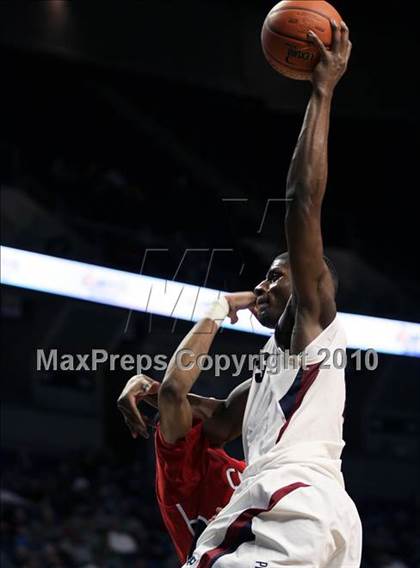 Thumbnail 1 in Penn Wood vs. Plymouth Whitemarsh (PIAA Class AAAA Championship) photogallery.