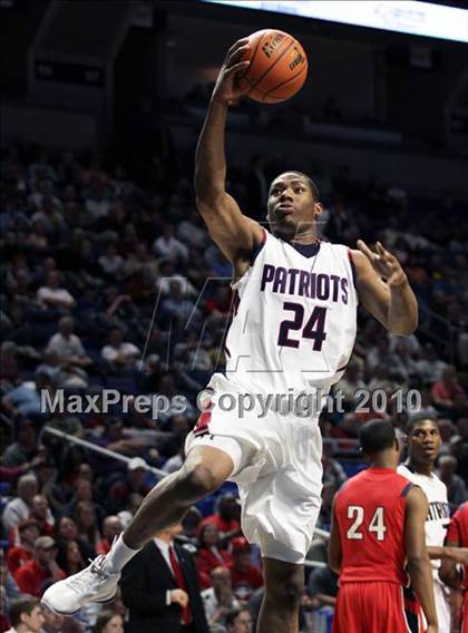 Thumbnail 1 in Penn Wood vs. Plymouth Whitemarsh (PIAA Class AAAA Championship) photogallery.