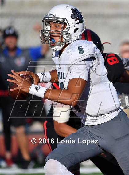 Thumbnail 1 in Helix vs. Clayton Valley Charter (Honor Bowl Series) photogallery.