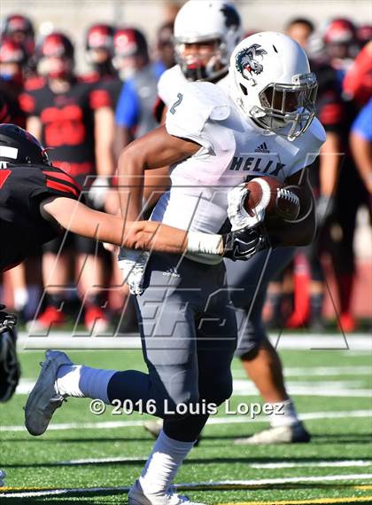 Thumbnail 3 in Helix vs. Clayton Valley Charter (Honor Bowl Series) photogallery.
