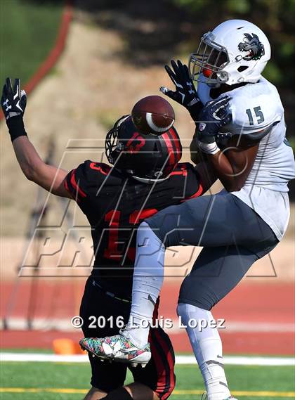 Thumbnail 3 in Helix vs. Clayton Valley Charter (Honor Bowl Series) photogallery.