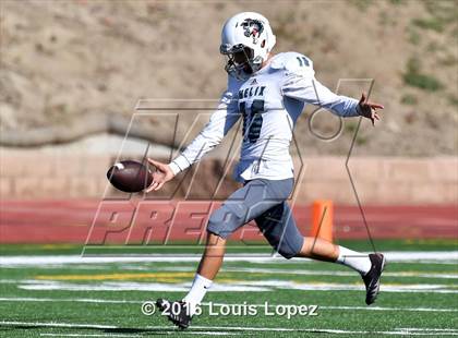 Thumbnail 1 in Helix vs. Clayton Valley Charter (Honor Bowl Series) photogallery.