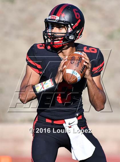 Thumbnail 1 in Helix vs. Clayton Valley Charter (Honor Bowl Series) photogallery.