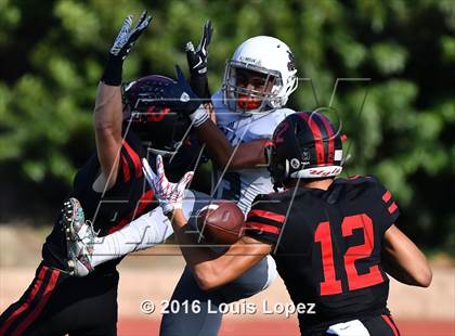 Thumbnail 3 in Helix vs. Clayton Valley Charter (Honor Bowl Series) photogallery.