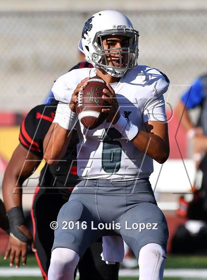 Thumbnail 3 in Helix vs. Clayton Valley Charter (Honor Bowl Series) photogallery.