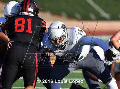 Thumbnail 2 in Helix vs. Clayton Valley Charter (Honor Bowl Series) photogallery.