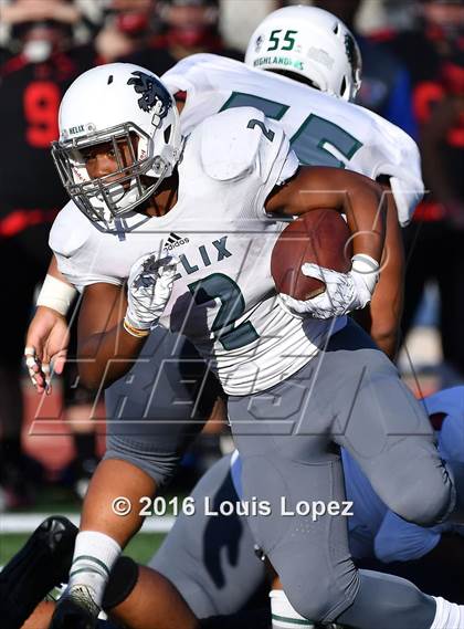 Thumbnail 1 in Helix vs. Clayton Valley Charter (Honor Bowl Series) photogallery.
