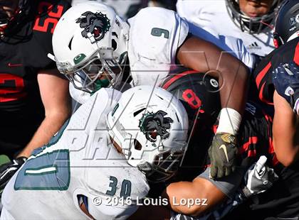 Thumbnail 2 in Helix vs. Clayton Valley Charter (Honor Bowl Series) photogallery.