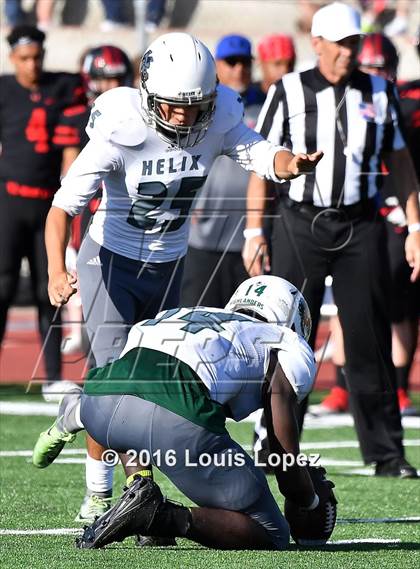 Thumbnail 2 in Helix vs. Clayton Valley Charter (Honor Bowl Series) photogallery.