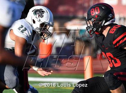Thumbnail 3 in Helix vs. Clayton Valley Charter (Honor Bowl Series) photogallery.