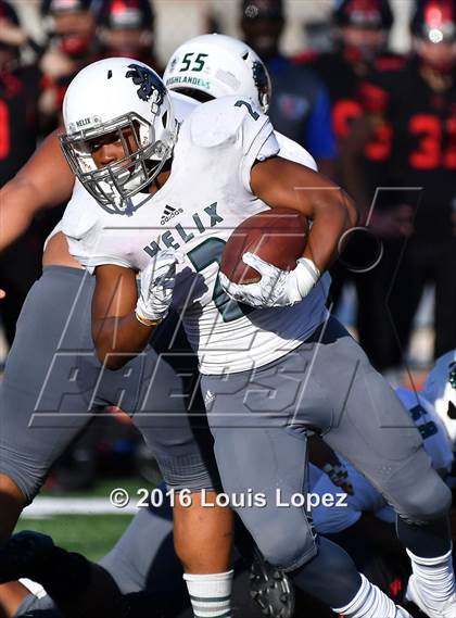 Thumbnail 3 in Helix vs. Clayton Valley Charter (Honor Bowl Series) photogallery.
