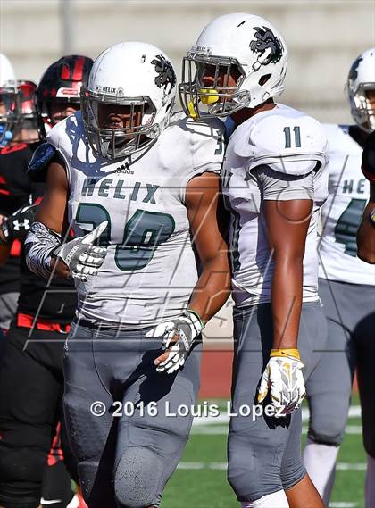 Thumbnail 1 in Helix vs. Clayton Valley Charter (Honor Bowl Series) photogallery.