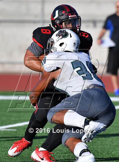Thumbnail 1 in Helix vs. Clayton Valley Charter (Honor Bowl Series) photogallery.