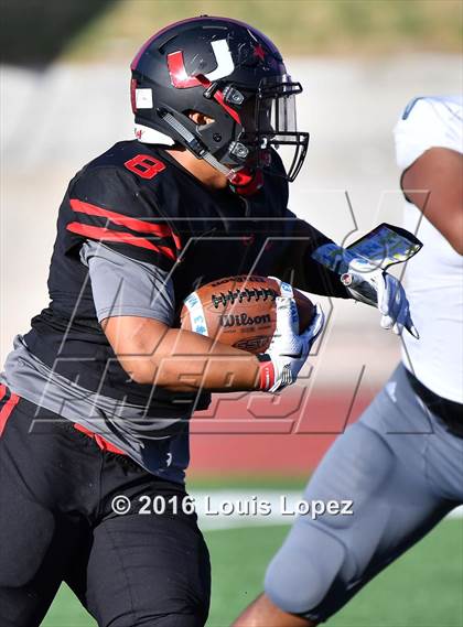 Thumbnail 1 in Helix vs. Clayton Valley Charter (Honor Bowl Series) photogallery.