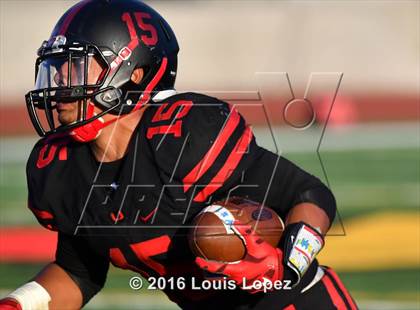 Thumbnail 3 in Helix vs. Clayton Valley Charter (Honor Bowl Series) photogallery.