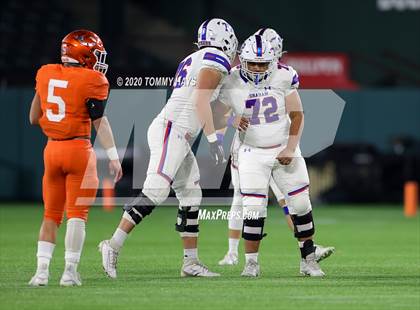 Thumbnail 2 in Graham @ Celina (UIL Class 4A Division 2  Region Final) photogallery.