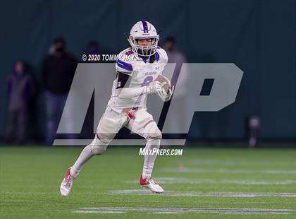 Thumbnail 2 in Graham @ Celina (UIL Class 4A Division 2  Region Final) photogallery.