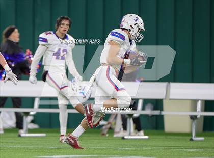 Thumbnail 3 in Graham @ Celina (UIL Class 4A Division 2  Region Final) photogallery.