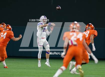 Thumbnail 1 in Graham @ Celina (UIL Class 4A Division 2  Region Final) photogallery.