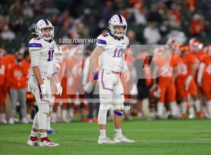 Thumbnail 3 in Graham @ Celina (UIL Class 4A Division 2  Region Final) photogallery.