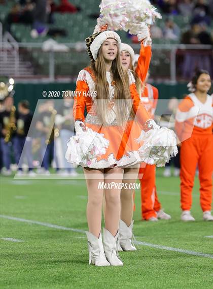 Thumbnail 3 in Graham @ Celina (UIL Class 4A Division 2  Region Final) photogallery.