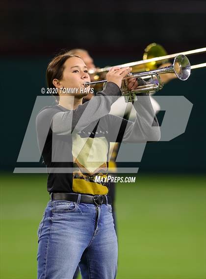 Thumbnail 2 in Graham @ Celina (UIL Class 4A Division 2  Region Final) photogallery.