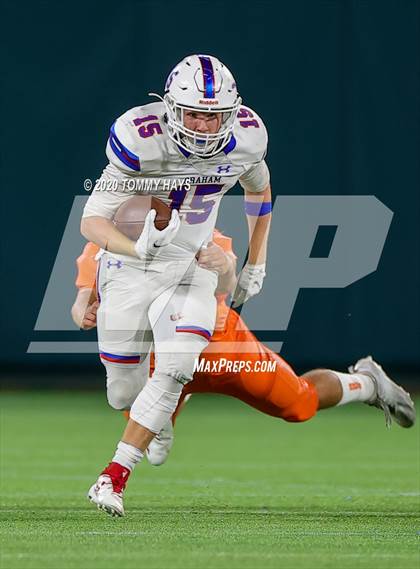 Thumbnail 3 in Graham @ Celina (UIL Class 4A Division 2  Region Final) photogallery.