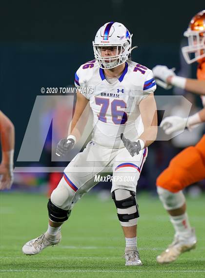 Thumbnail 1 in Graham @ Celina (UIL Class 4A Division 2  Region Final) photogallery.