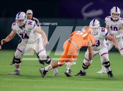Thumbnail 3 in Graham @ Celina (UIL Class 4A Division 2  Region Final) photogallery.