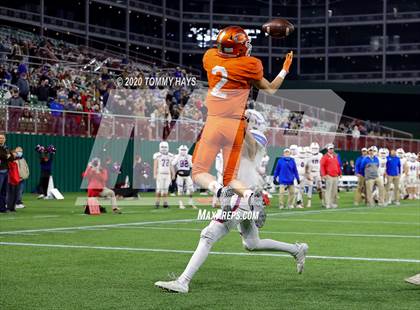 Thumbnail 3 in Graham @ Celina (UIL Class 4A Division 2  Region Final) photogallery.