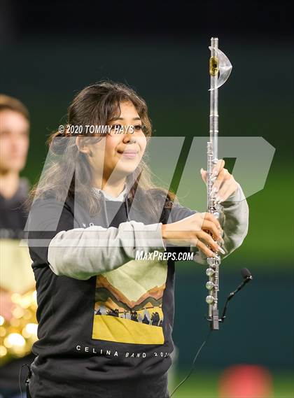 Thumbnail 3 in Graham @ Celina (UIL Class 4A Division 2  Region Final) photogallery.