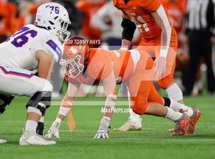 Thumbnail 2 in Graham @ Celina (UIL Class 4A Division 2  Region Final) photogallery.