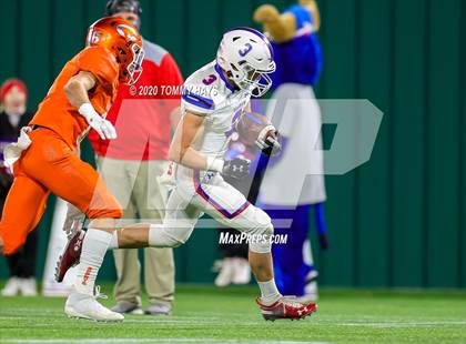 Thumbnail 3 in Graham @ Celina (UIL Class 4A Division 2  Region Final) photogallery.