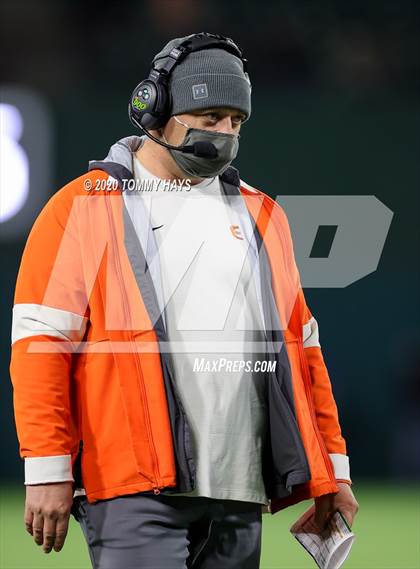 Thumbnail 3 in Graham @ Celina (UIL Class 4A Division 2  Region Final) photogallery.